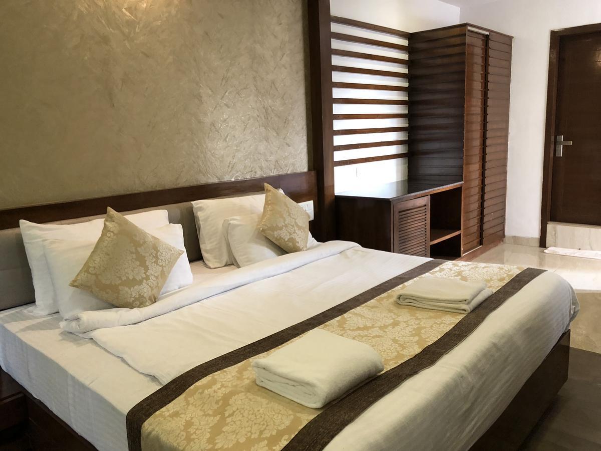The Verda Le Pearl Candolim Esterno foto