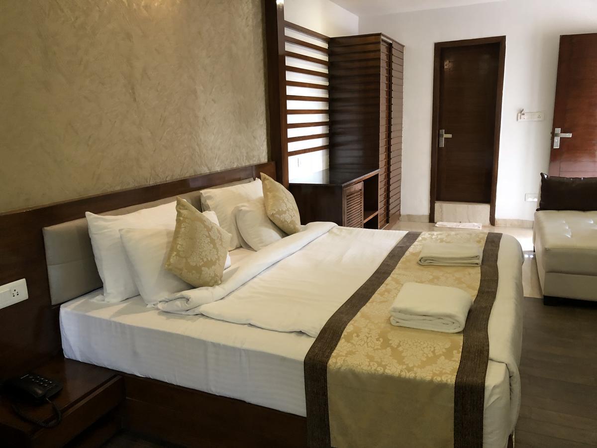 The Verda Le Pearl Candolim Esterno foto